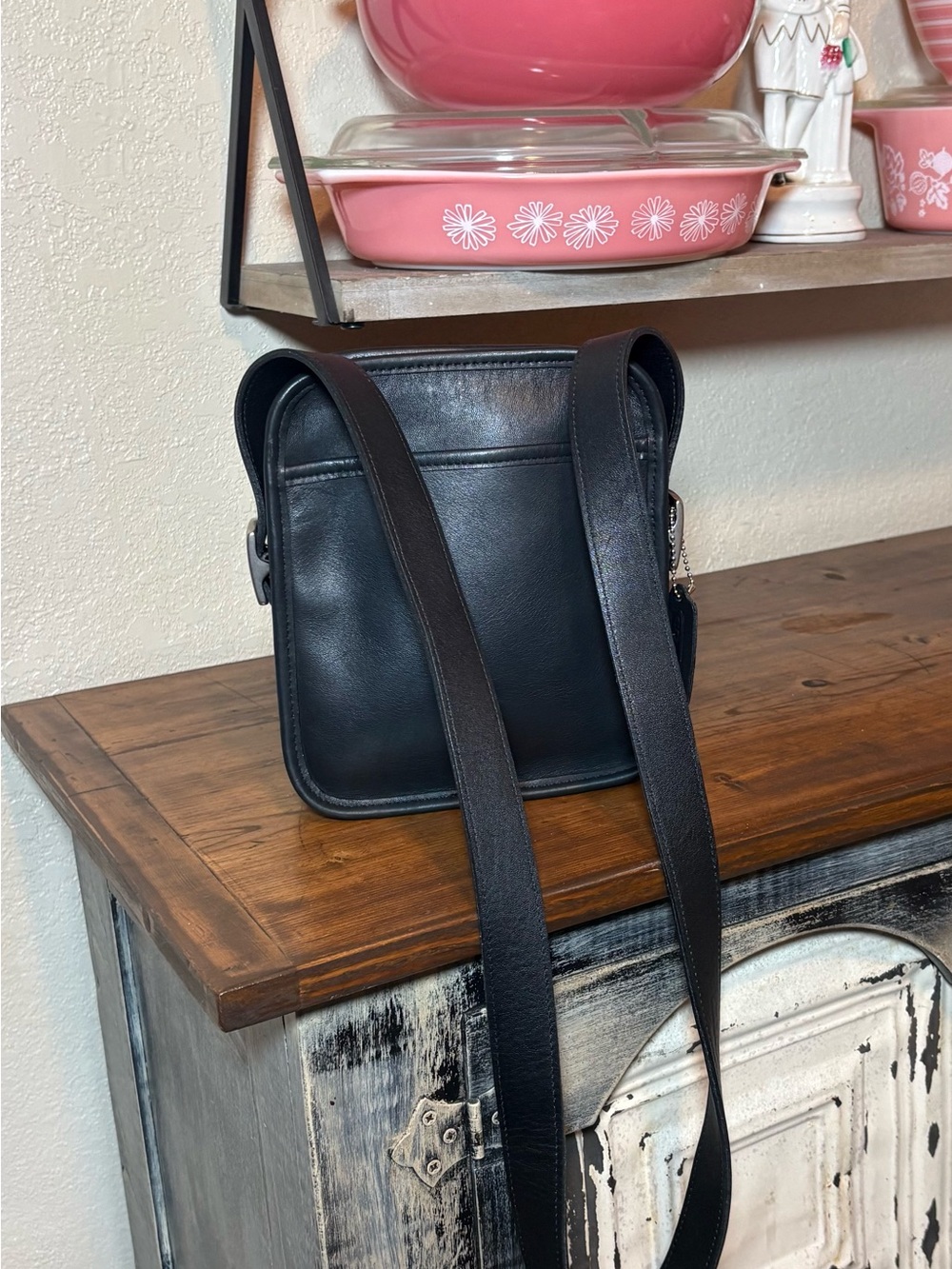 Vintage 2000’s Coach Camera Zip bag, style number 9817